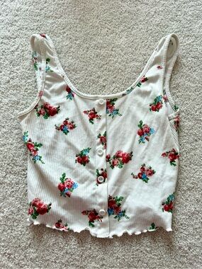 Gaze Floral Ribbed  Cropped Tank Top - White with Red Rose Print